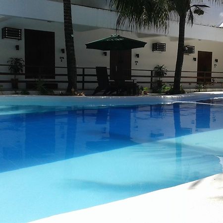 Feliness Resort Manoc-Manoc Екстериор снимка