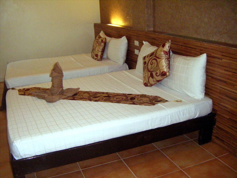 Feliness Resort Manoc-Manoc Екстериор снимка