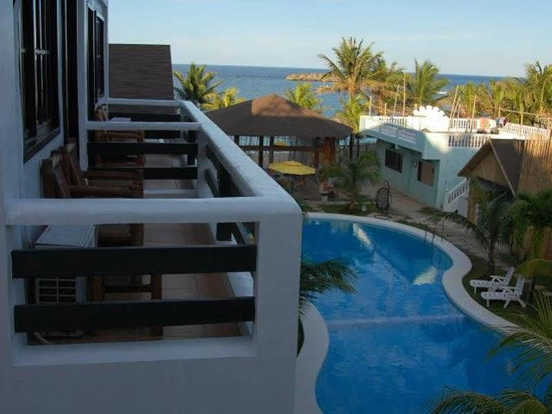 Feliness Resort Manoc-Manoc Екстериор снимка